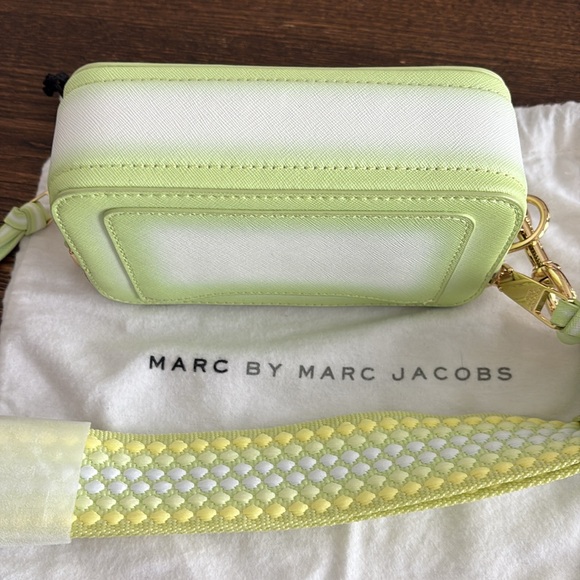 NWT Marc Jacobs Snapshot Fluoro Edge Crossbody Neon Green Woven Strap w/ Dustbag - Picture 13 of 13